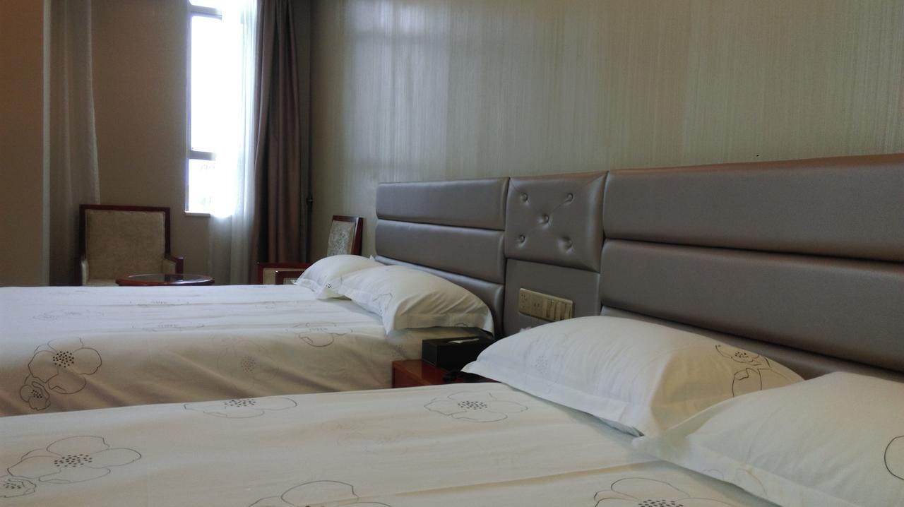 Guangzhou Tie Lv Hotel Kültér fotó